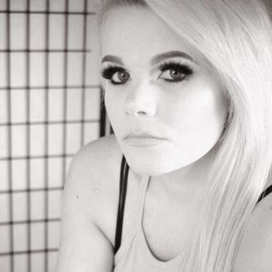 Meet your Posher, Michaela